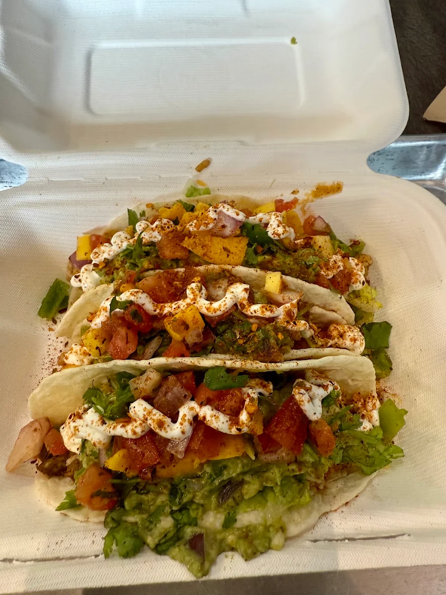 Hard Shell Tacos Veggie Taco, Guac Mexi Grill