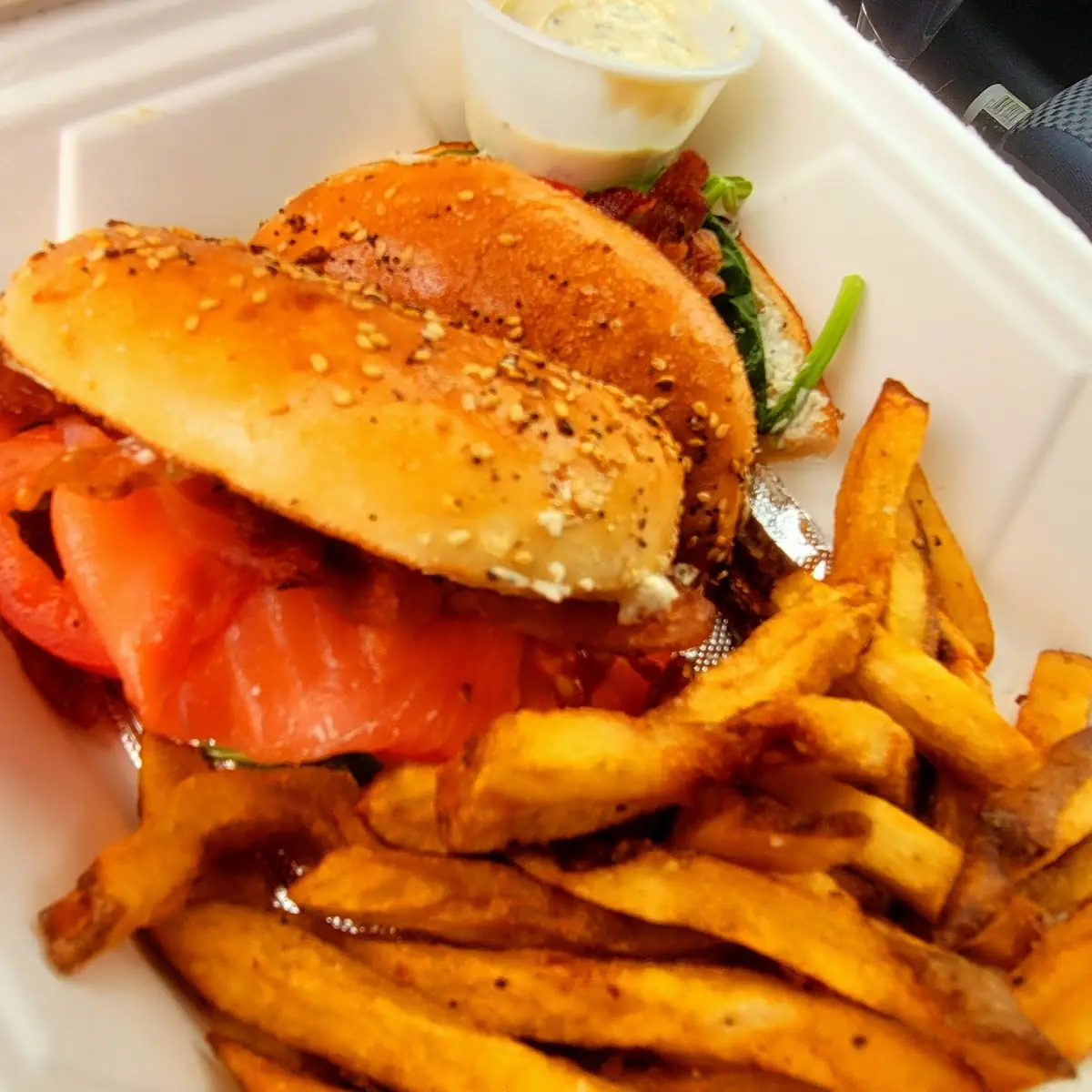 Smoked Salmon blt