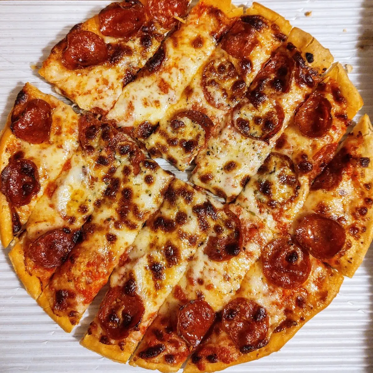 Pepperoni & Extra Cheese Pizza