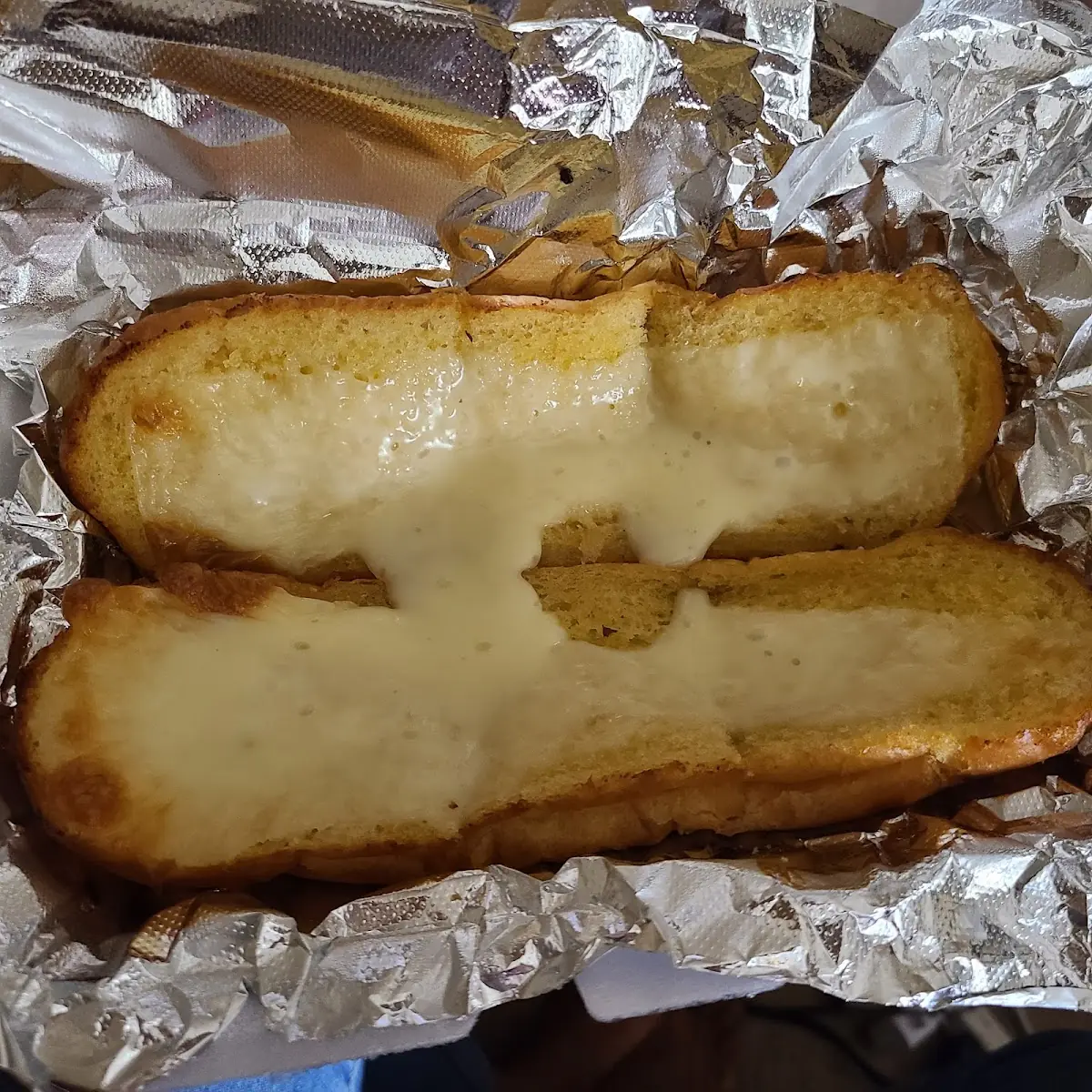 Garlic Cheese Bread