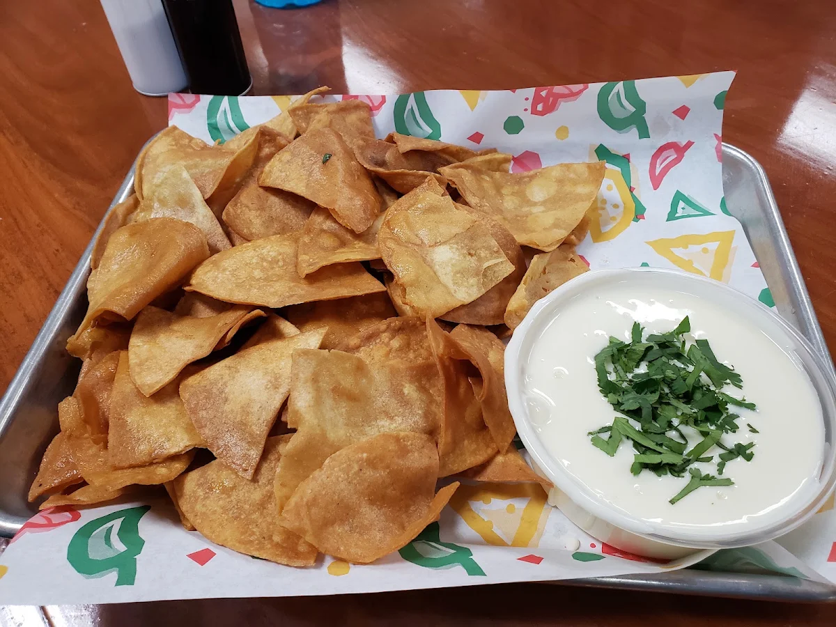 Chips & Queso