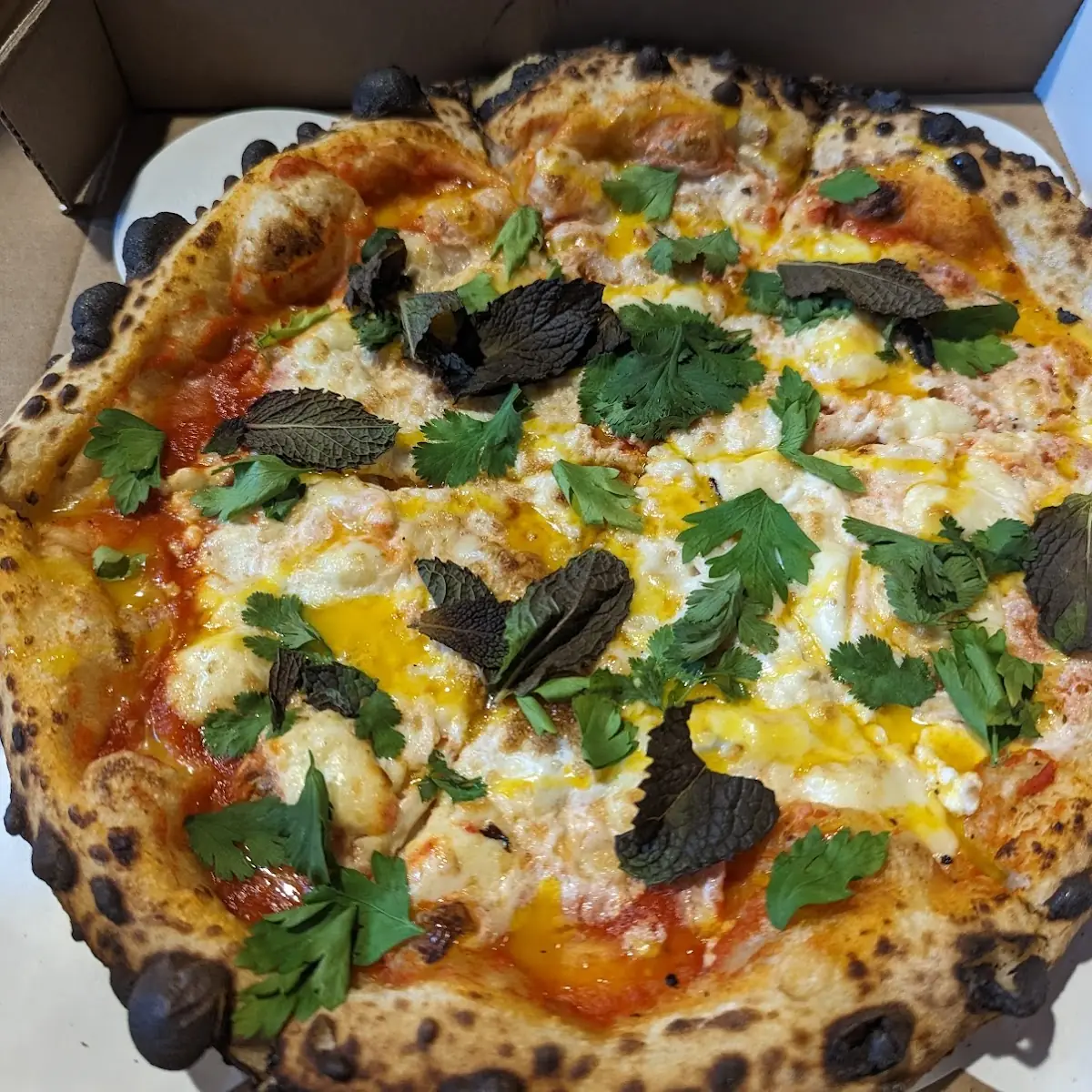 Margherita Pizza w Vegan Cheese