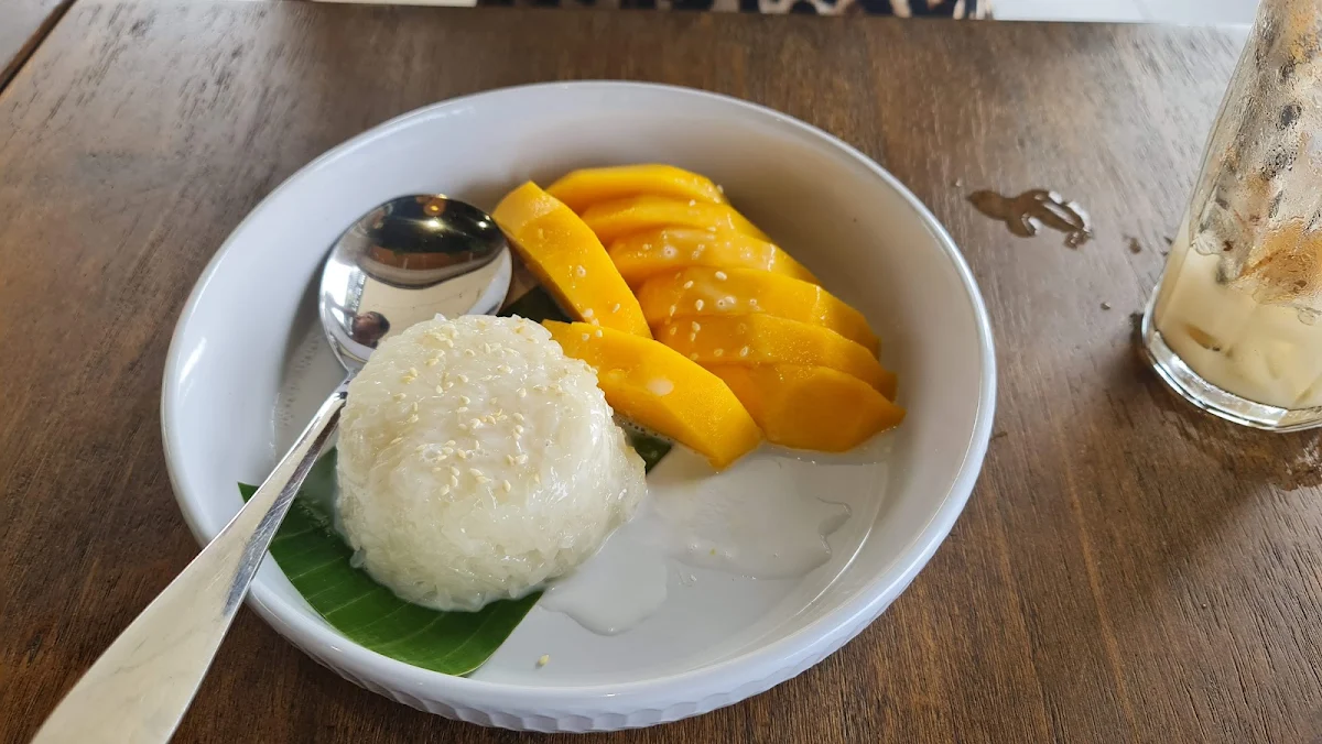 Sticky Coconut Rice with Mango, Infusion Cafe & Thai IS NOW KNOWN AS Alangkarn Thai Restaurant