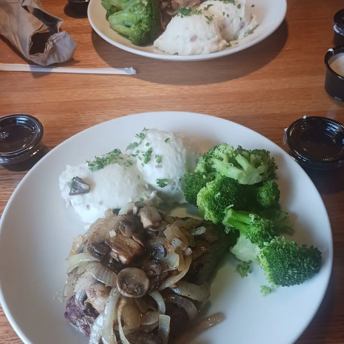 8 Oz Sirloin Steak with Broccoli and Mashed Potatoes