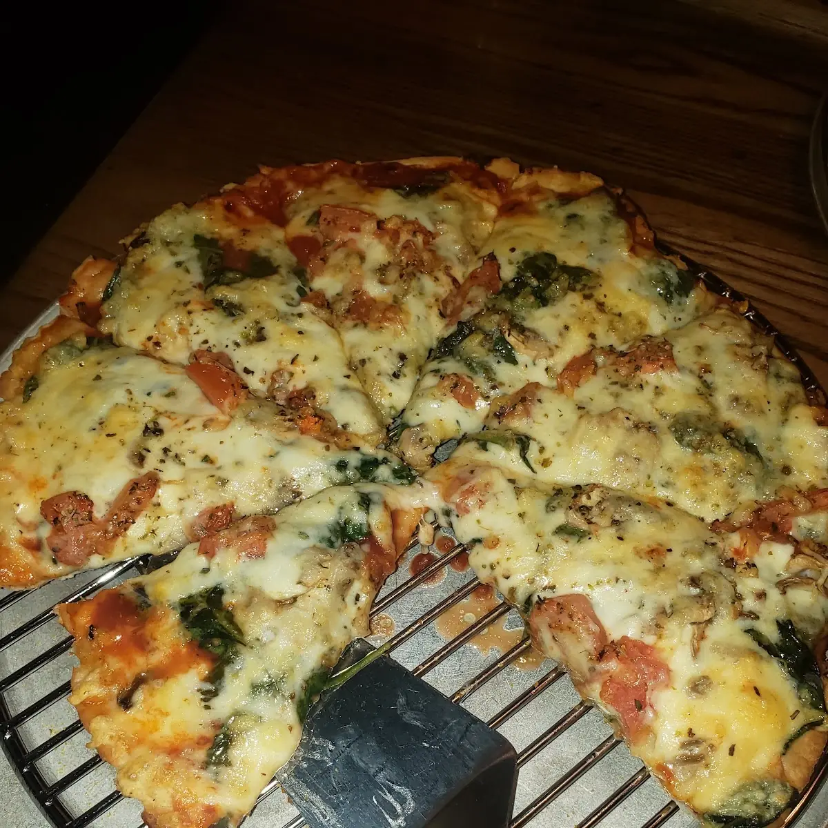 Thin Crust Spinach Mushroom Tomato Pizza