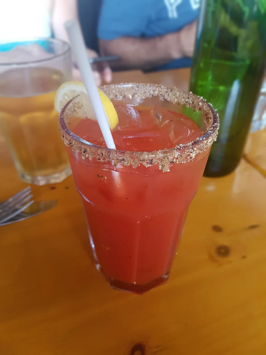 Bloody Cesar, Le Distingo Resto-Pub
