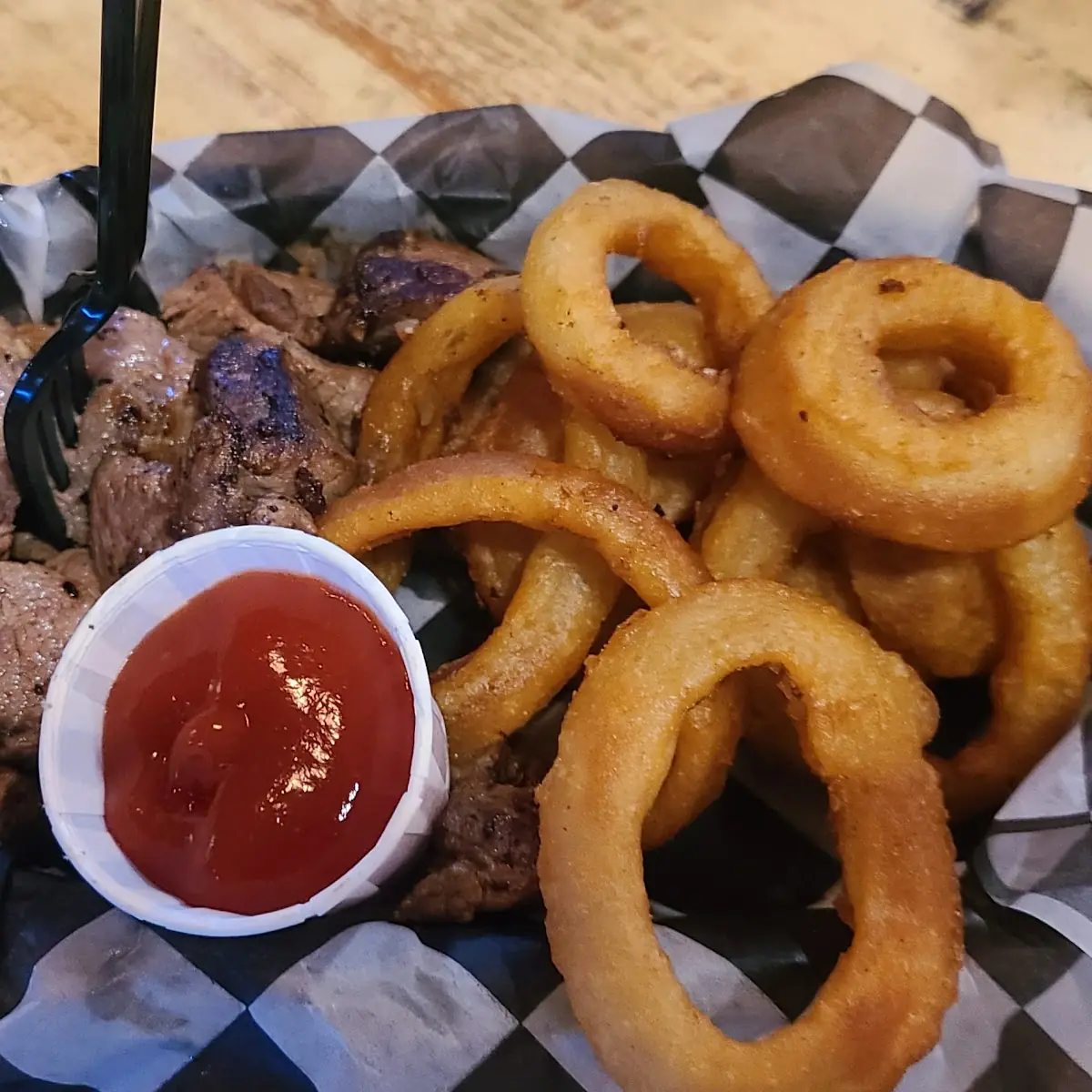 Steak Bites Onion Rings