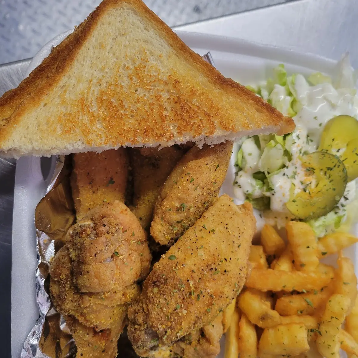 Lemon Pepper Wing Basket
