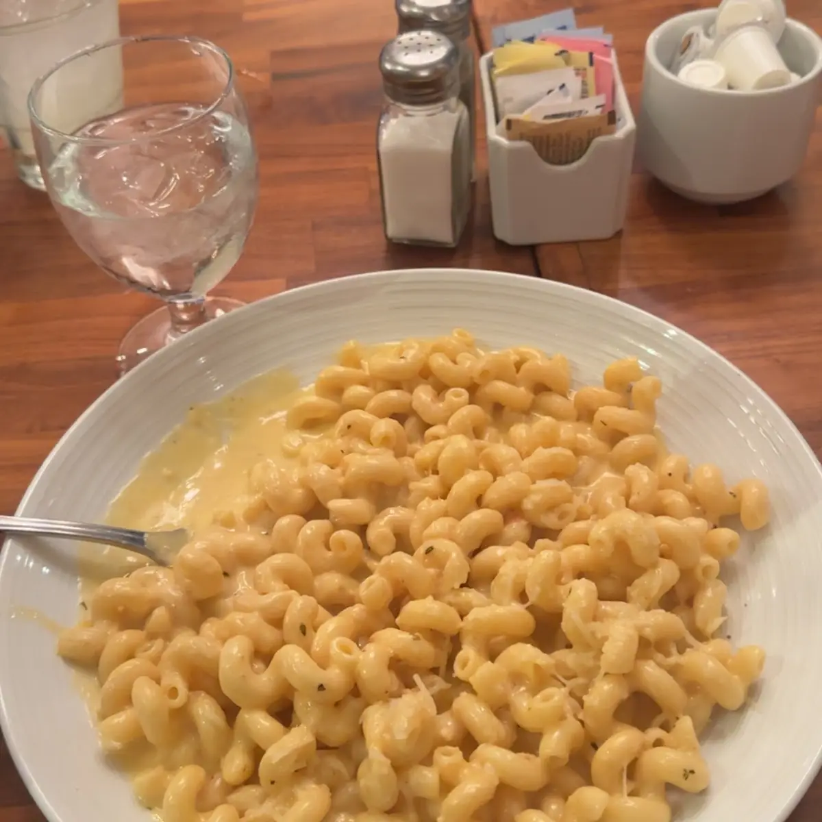 Smoked Gouda Mac N Cheese