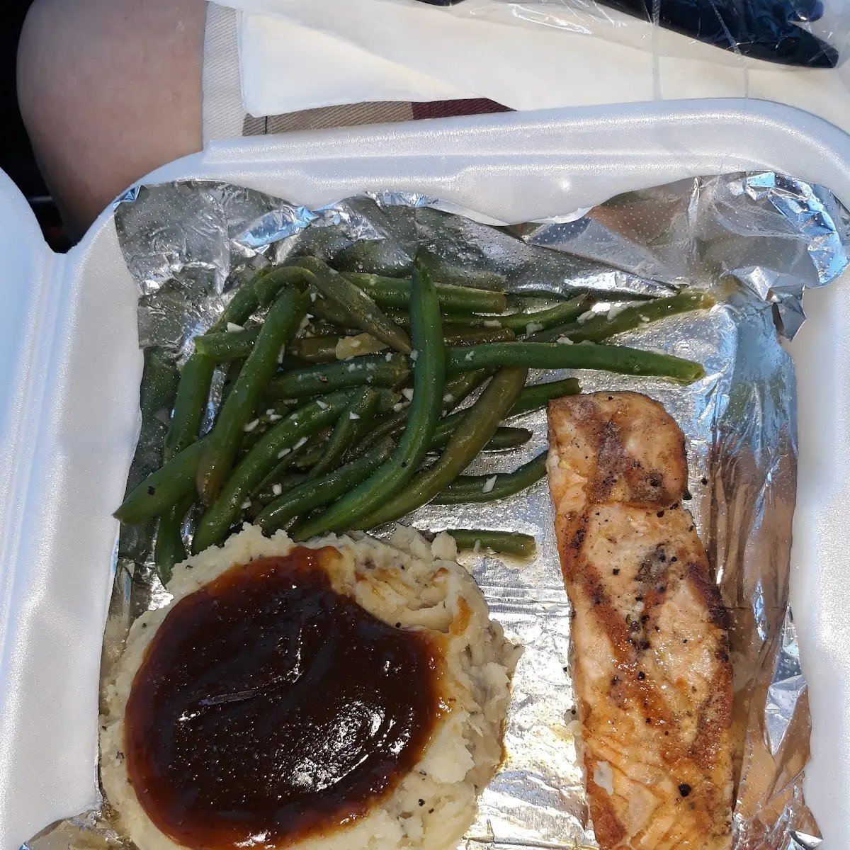 Salmon Mashed Potatoes and Green Beans
