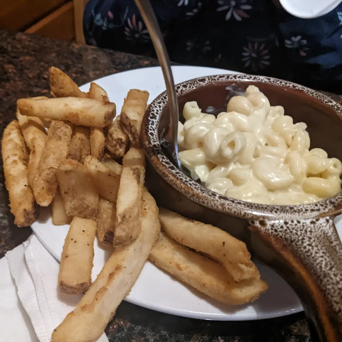 Kids Mac & Fries