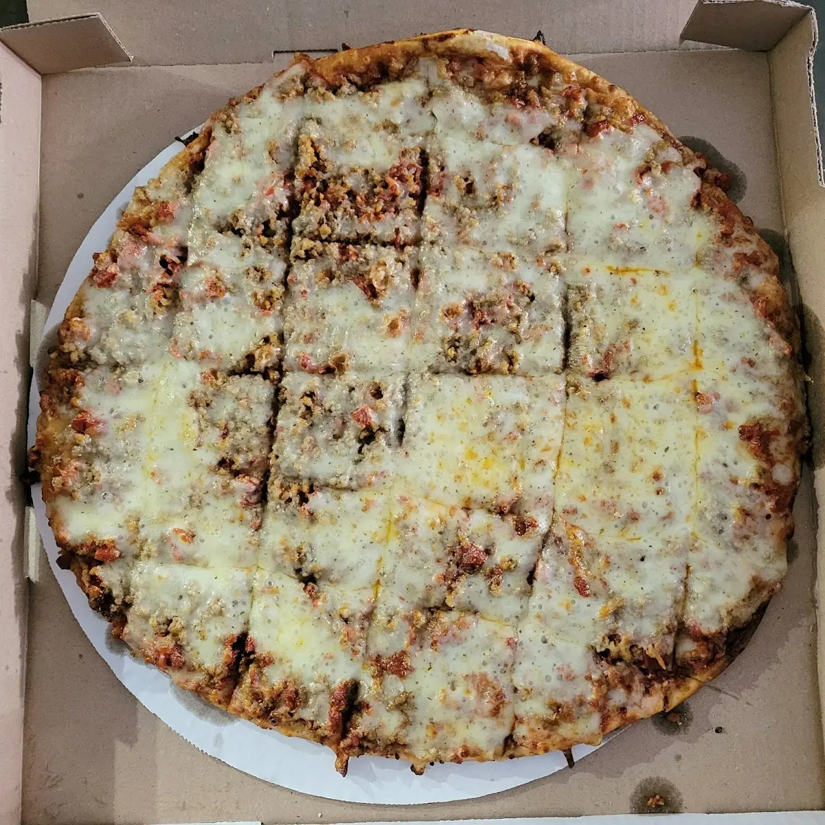 Sausage Pepperoni Pizza Extra Cheese Pizza