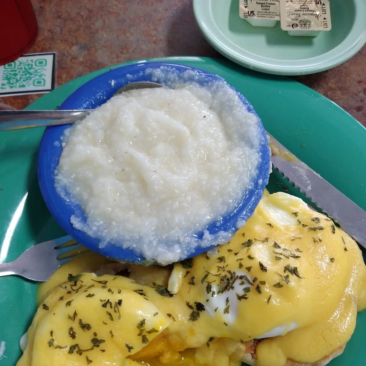 Eggs Benedict with Grits