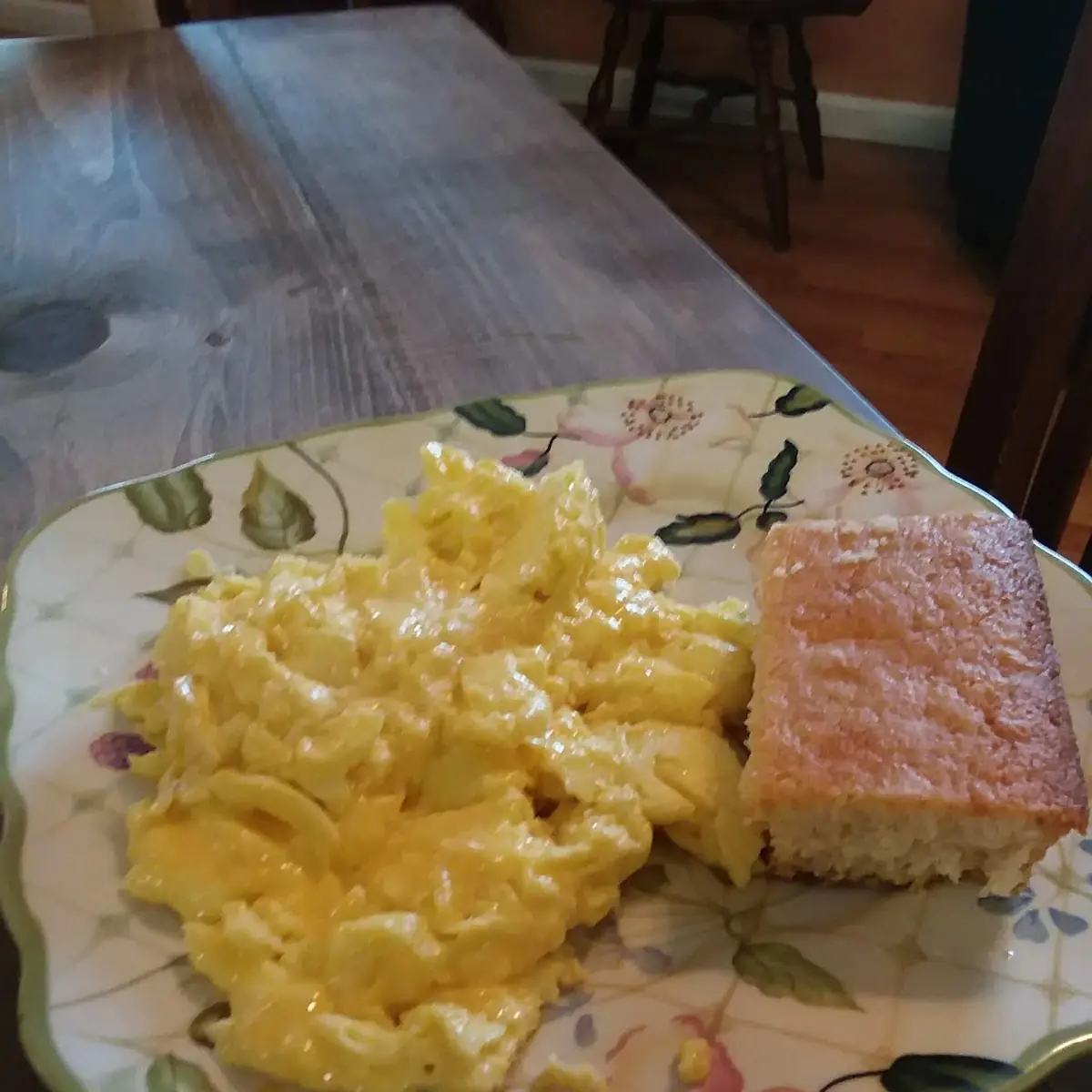 Scrambled Eggs and Cornbread