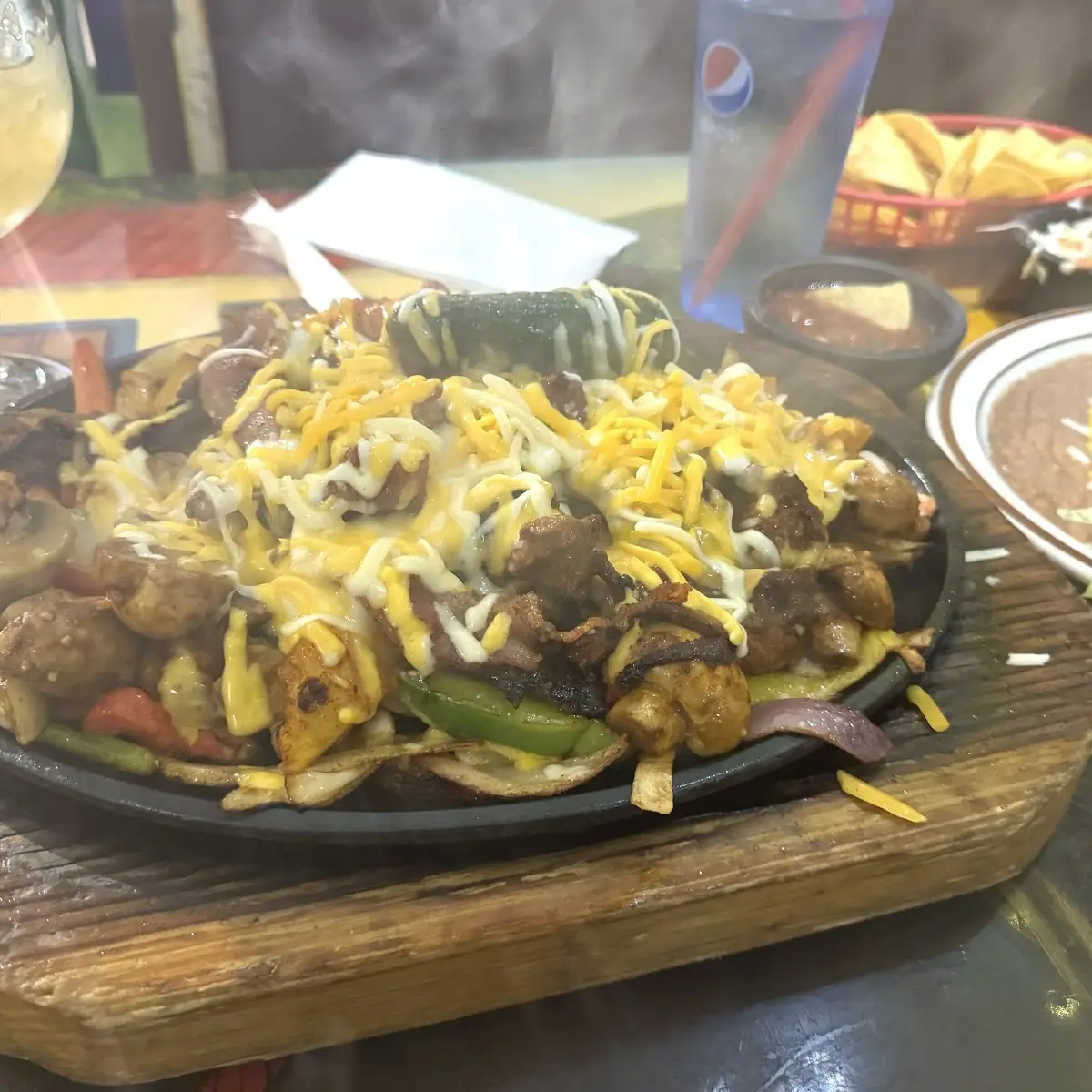 Ensalada de Tacos de Pollo Asado / Grilled Chicken Taco Salad
