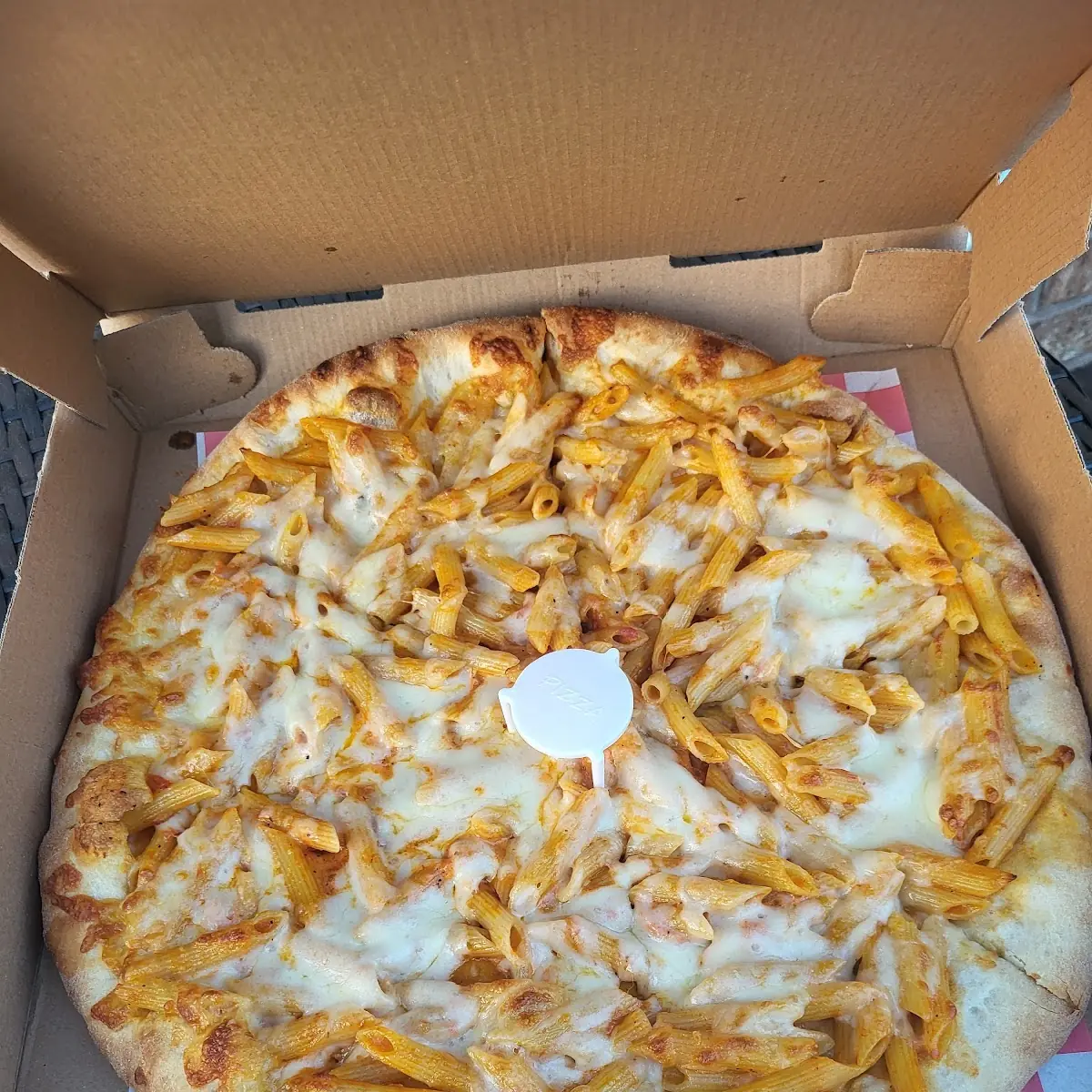 Penne Alla Vodka Pizza
