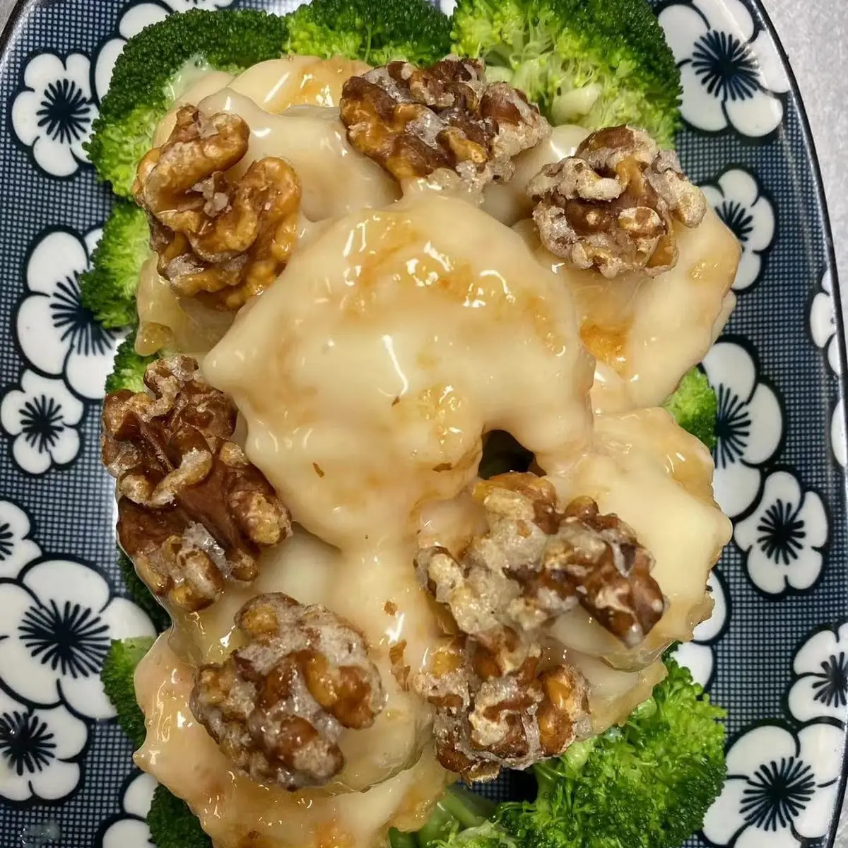 Shrimp w Honey Walnut