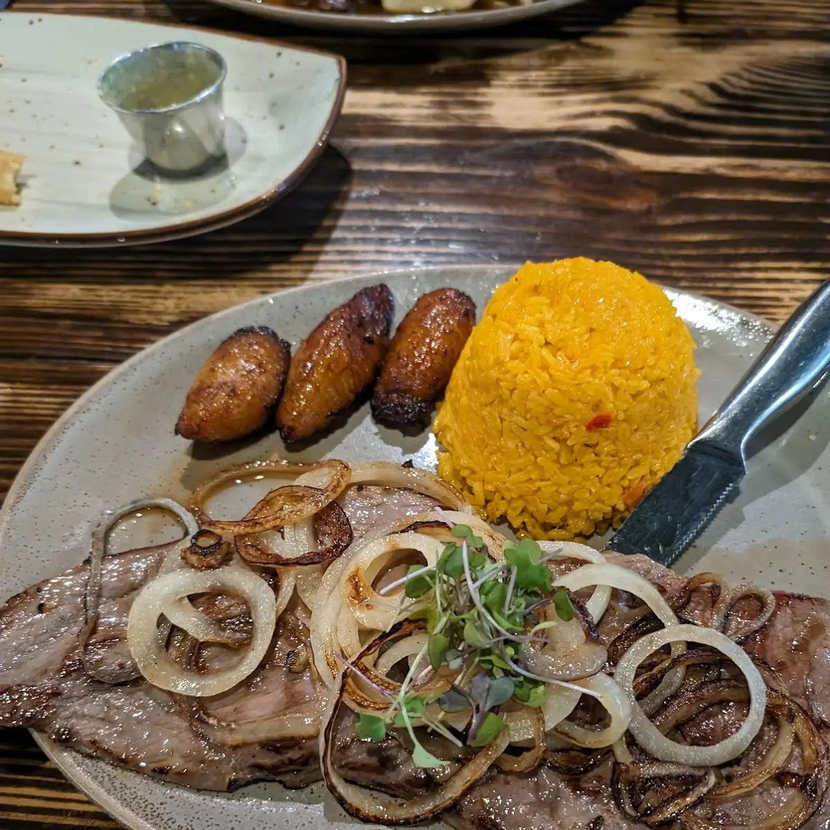 Paella valenciana