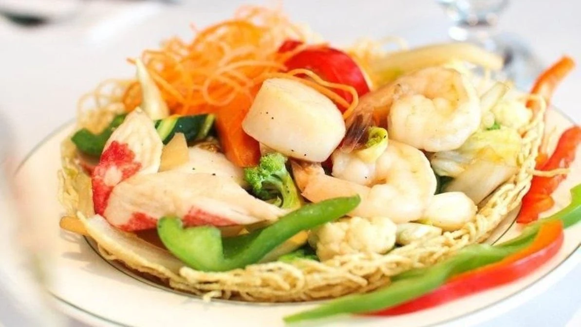 Highlights, Restaurant Khemara