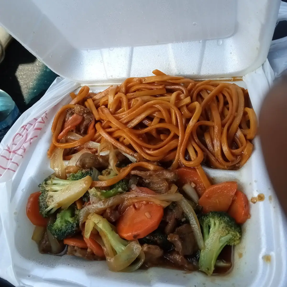 Broccoli Beef with Lo Mein Noodles