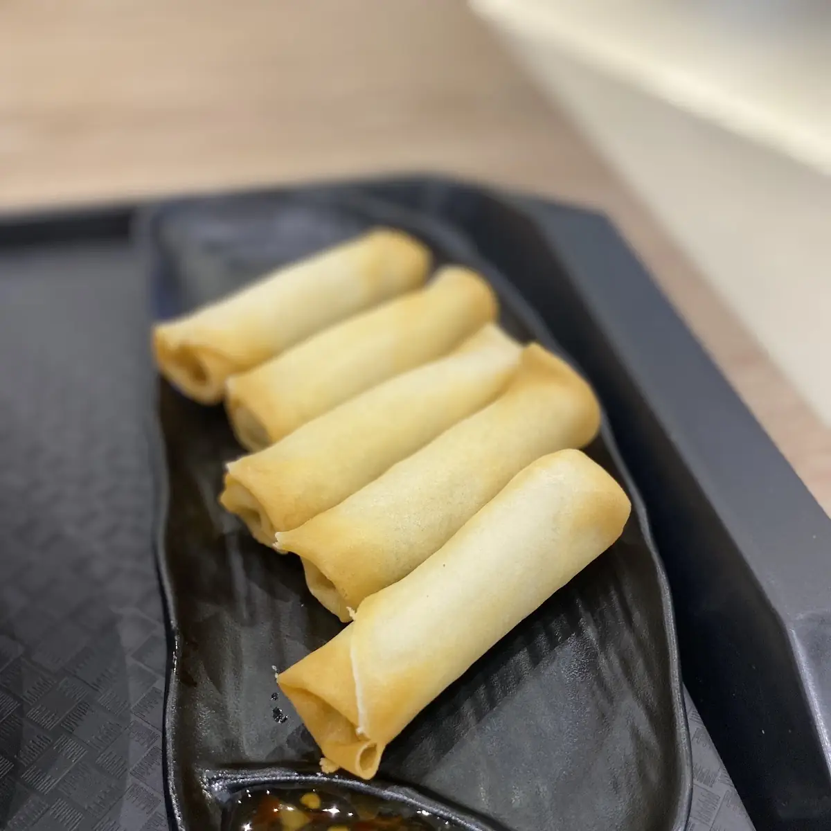Spring Rolls, Menbow Ramen