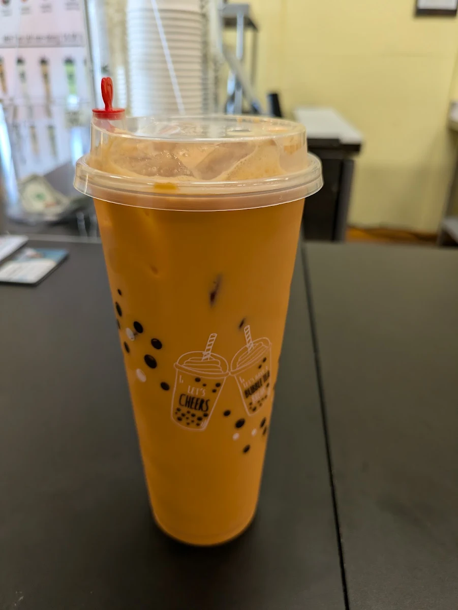Strawberry Lychee Green Tea Lemonade