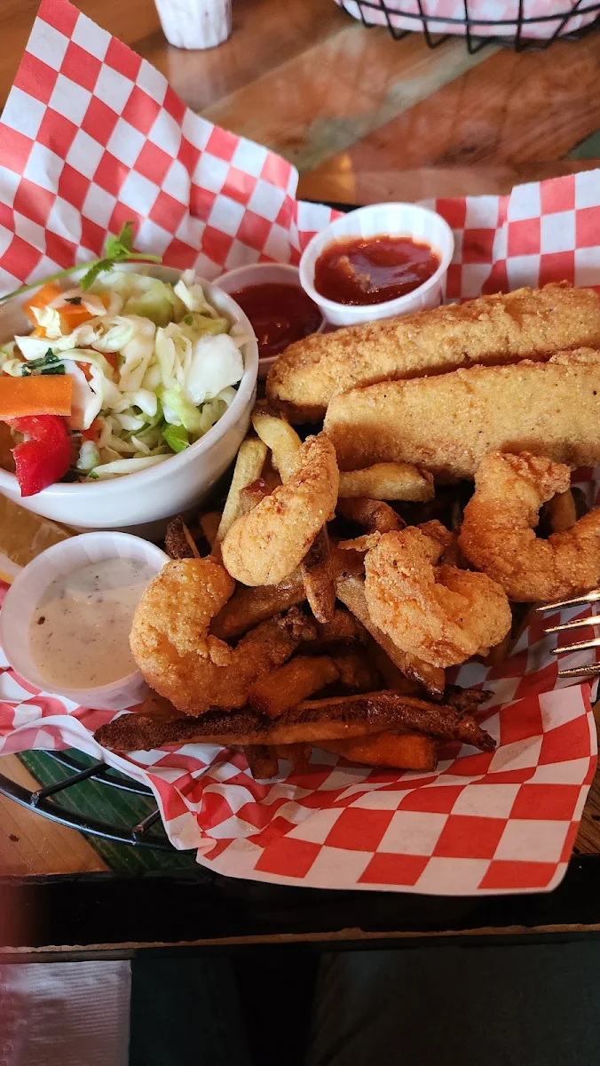 Fish & Shrimp Basket