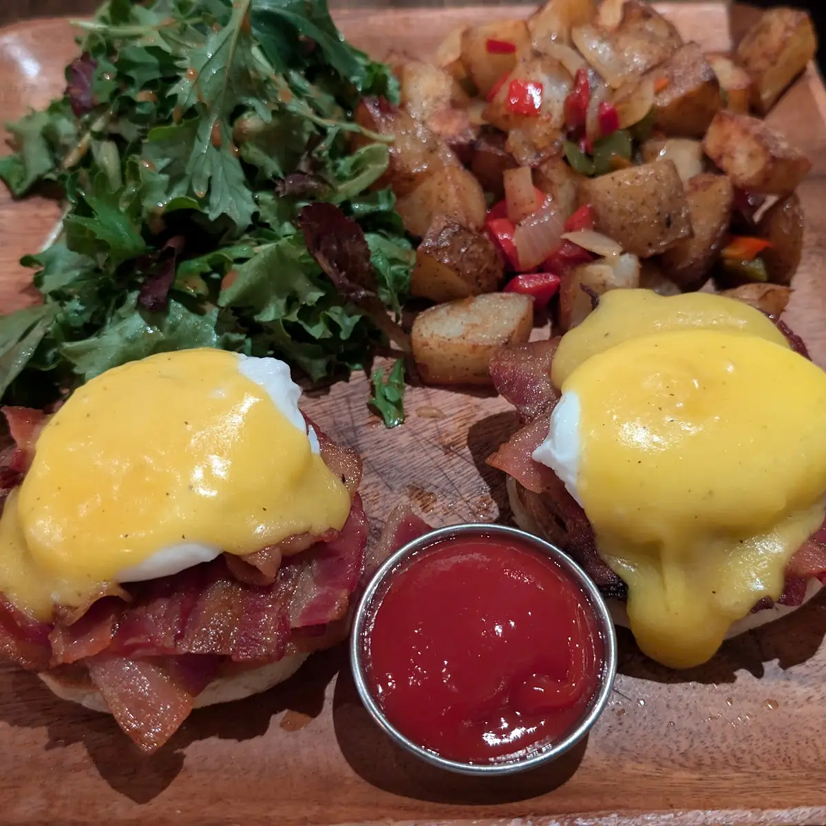 Eggs Benedict