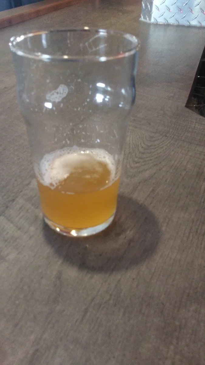 Highlights, Pub Le Laser - Microbrasserie Saint-Honoré