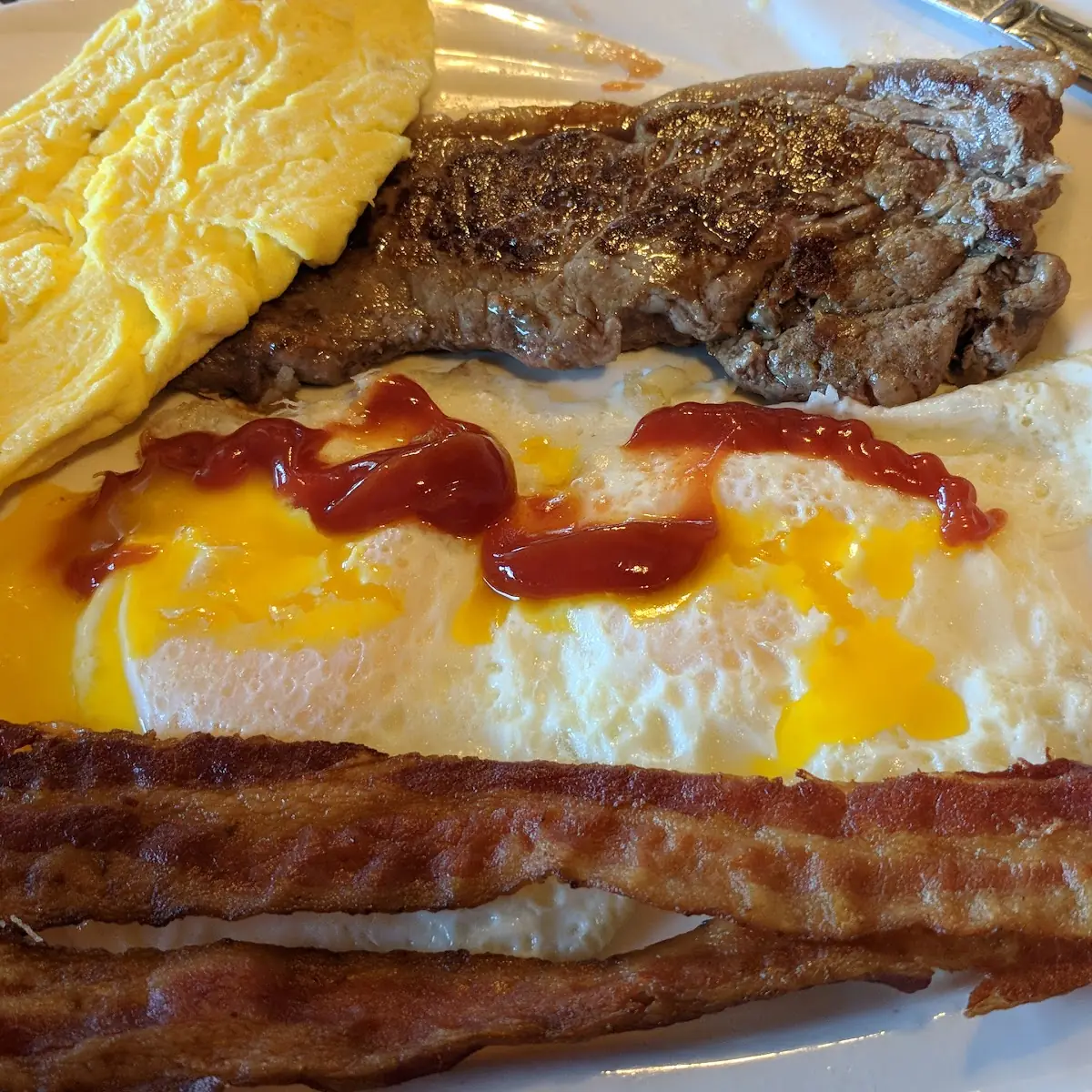 Eggs 2 with Sirloin Steak