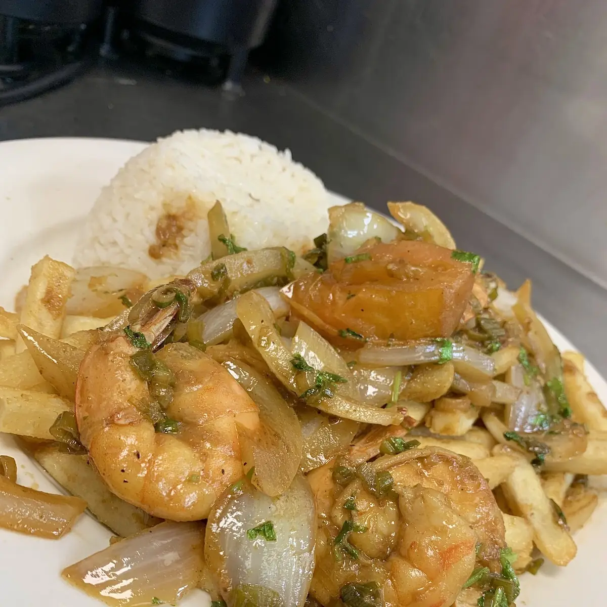 Camarón Saltado Sautéed Shrimp