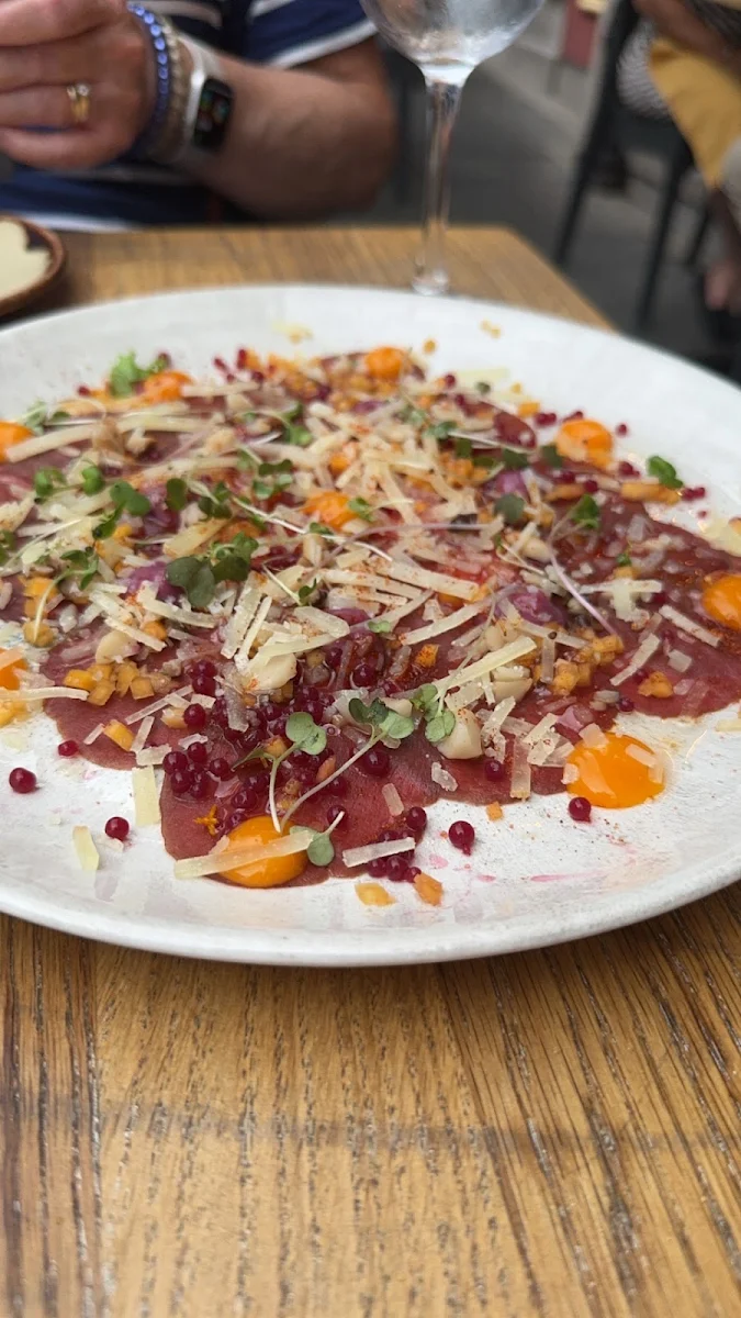 Deer Carpaccio, Bistro Hortus