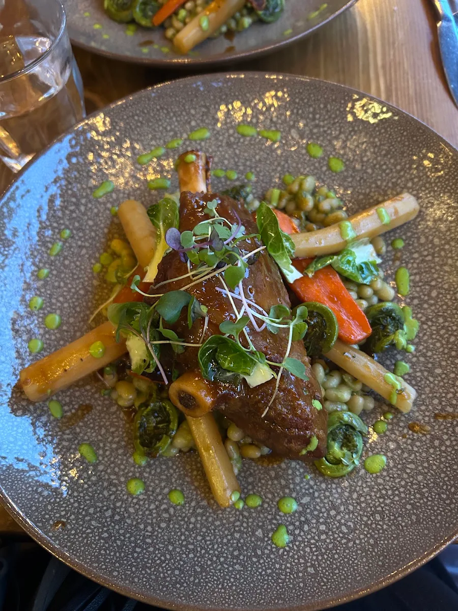 Lamb Shank, Bistro Hortus