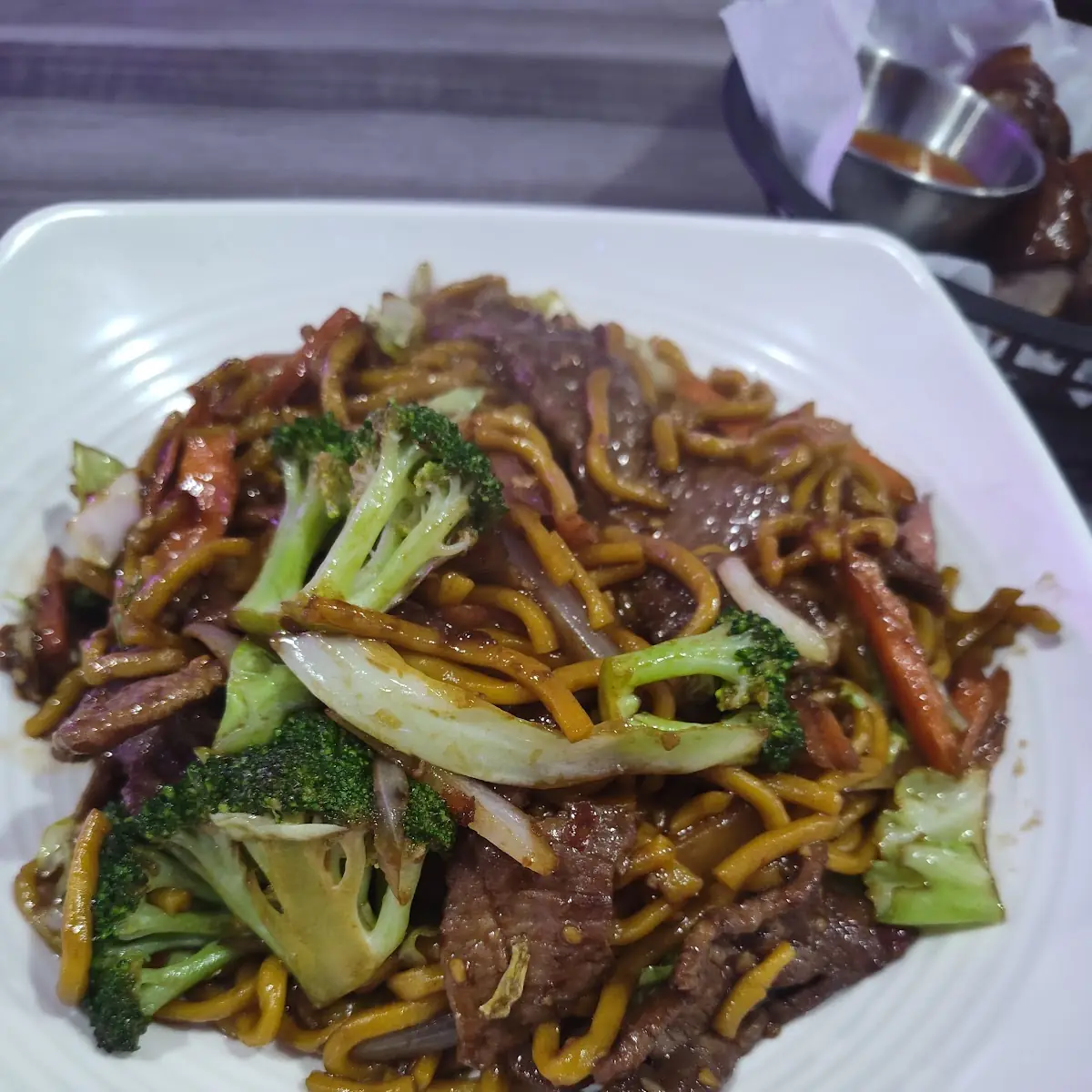 Beef Lo Mein Noodles