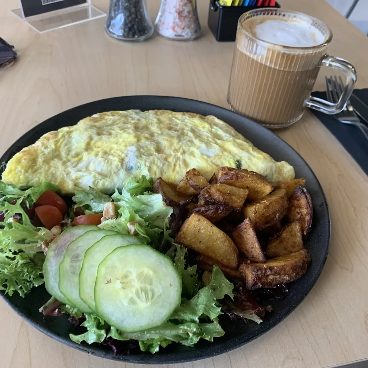 Spinach & Feta Omelette