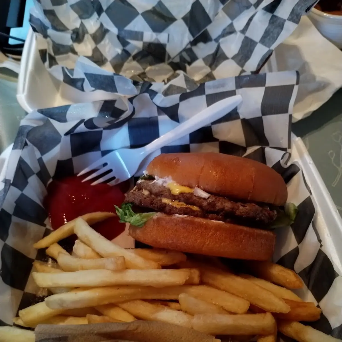 Double Cheeseburger Basket