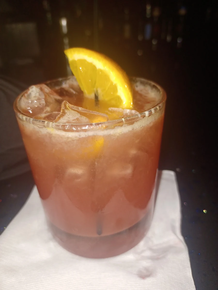 Cosmopolitan Dry, CC Lounge and Whisky Bar
