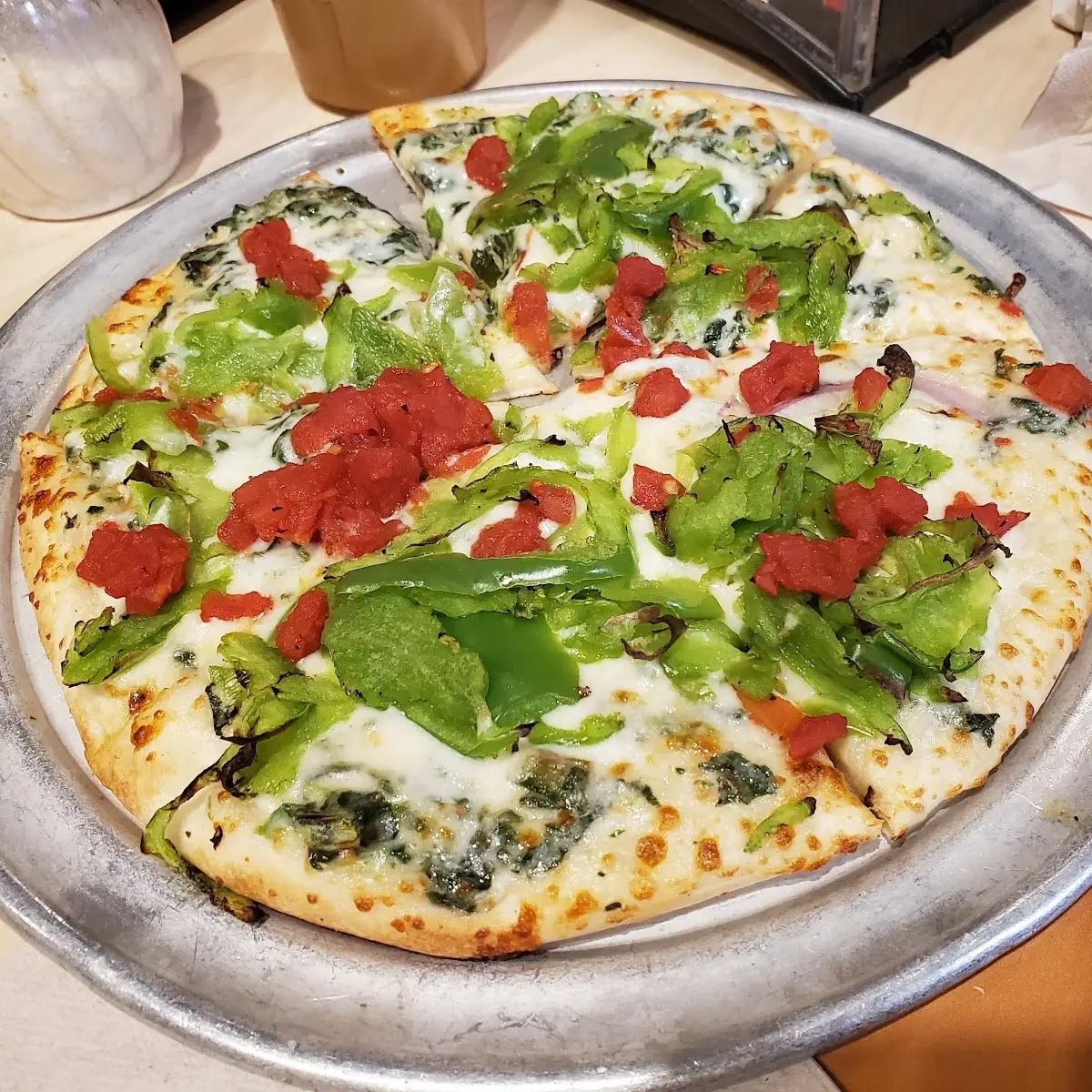 Veggie Pizza with Spinach