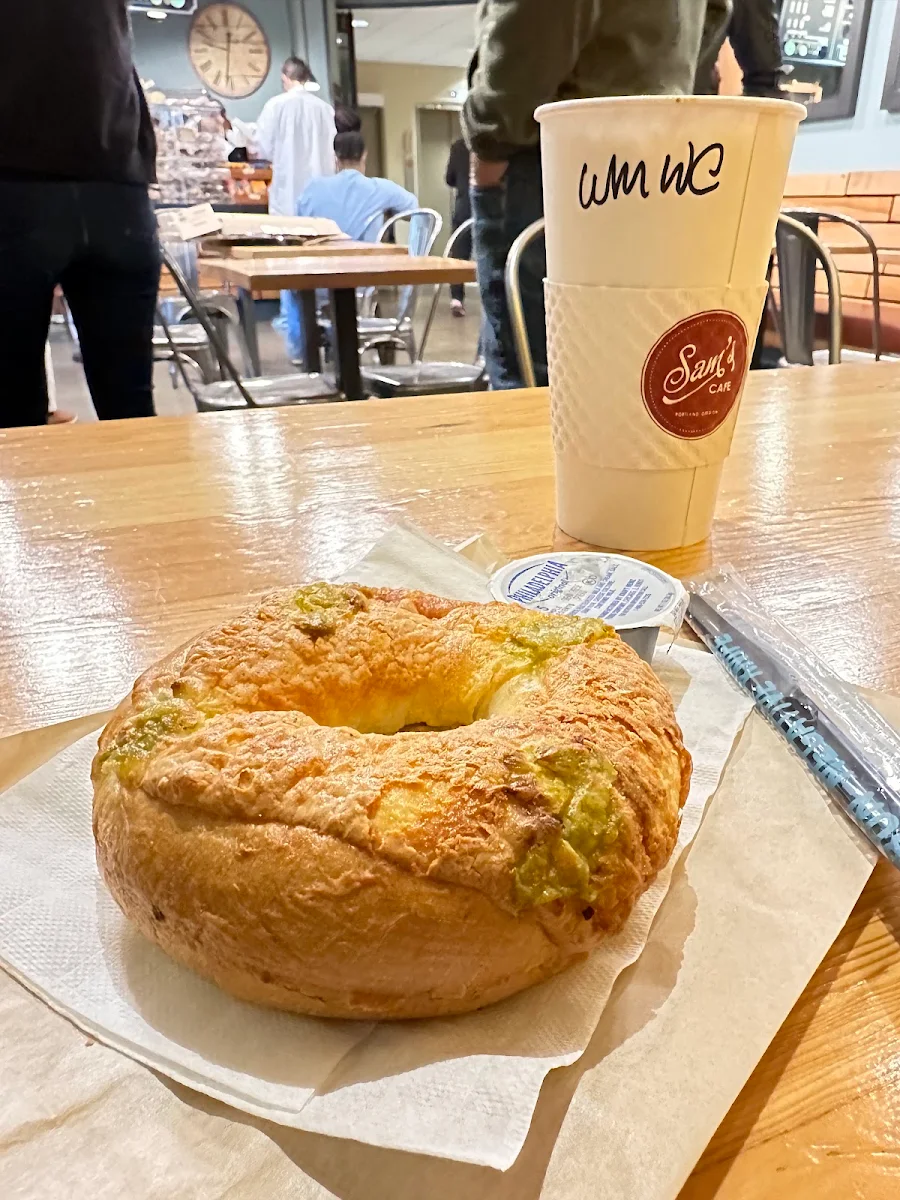 Jalapeño and Cheese Bagel
