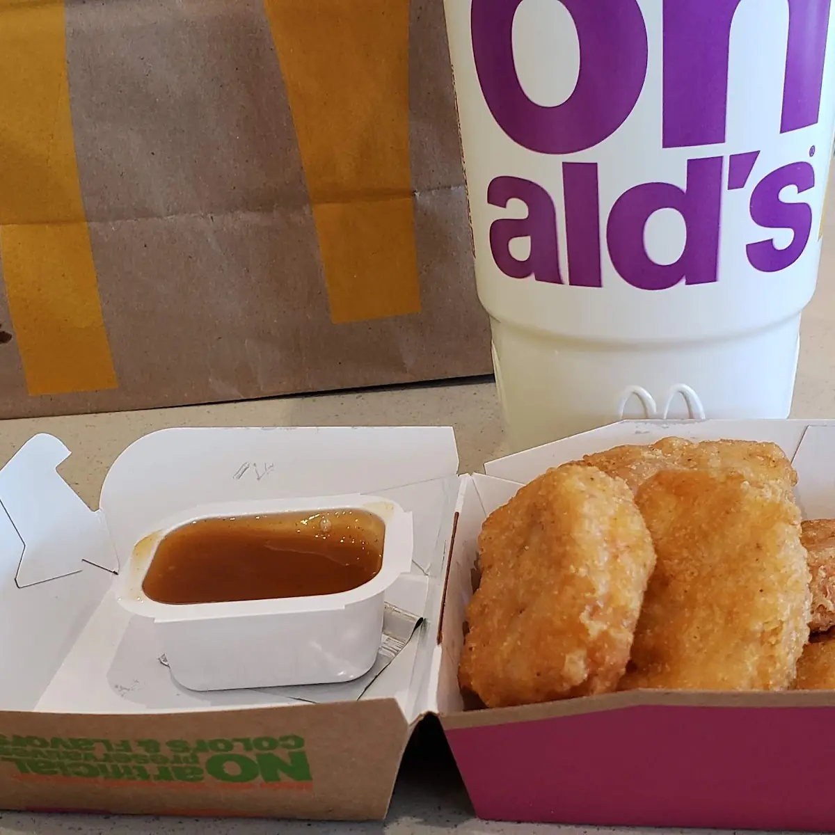 Chicken Nuggets& Large Mellow Yello