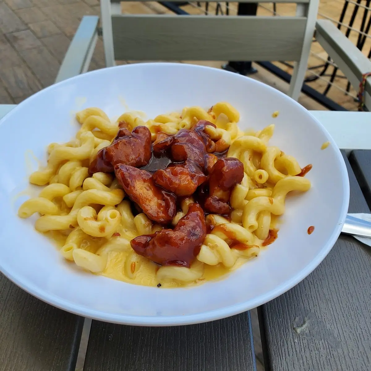 Four Cheese Mac N Cheese & Honey BBQ Chicken