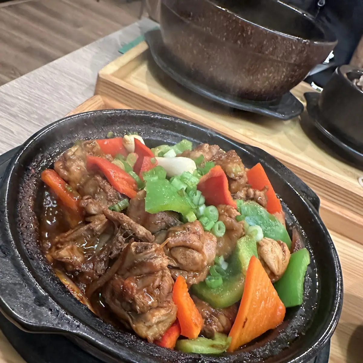 Sizzling Chicken Clay Pot w Rice