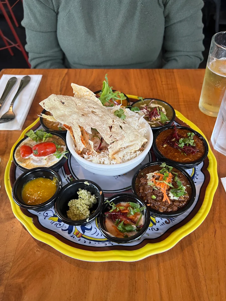 Curries, The Curry Cottage - Tap & Grill