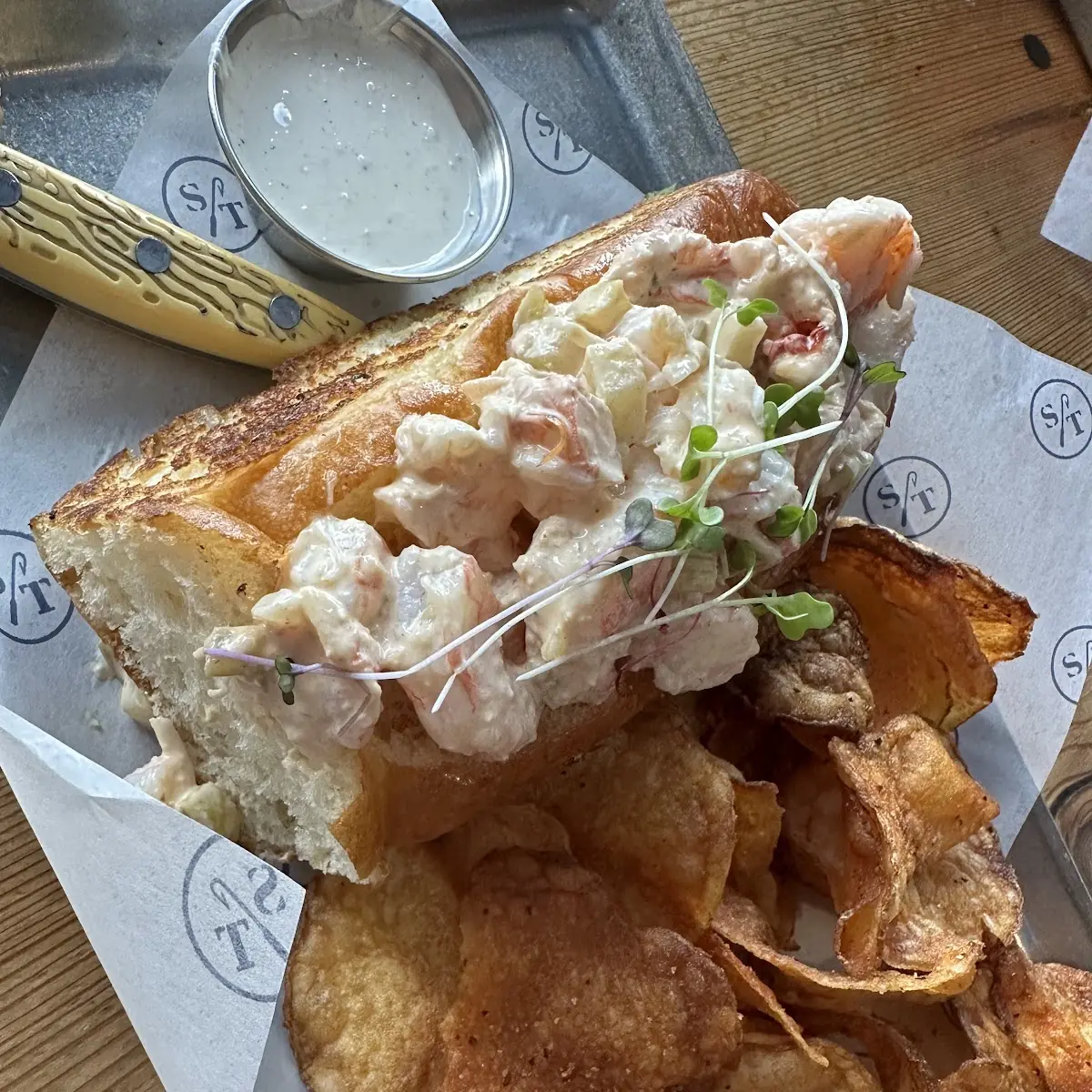 Shrimp & Lobster Roll