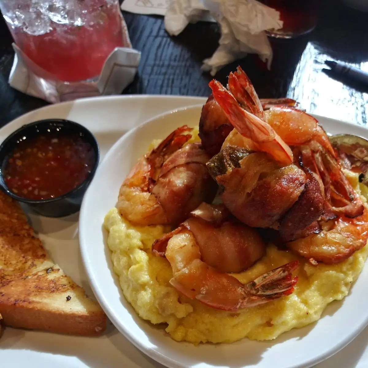 Voodoo Shrimp & Grits