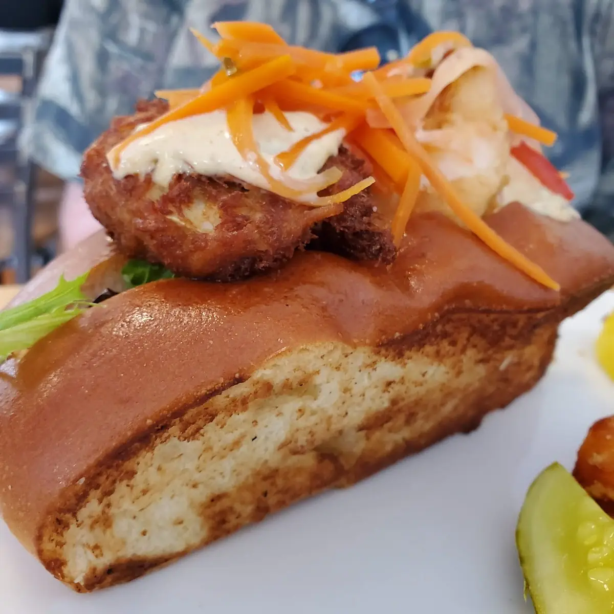 Nashville Hot Oyster Roll