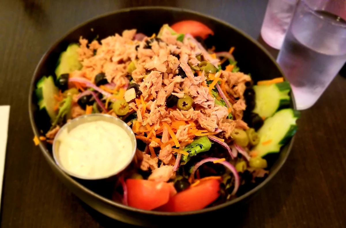 Salade de Thon, Aux 3 Copains