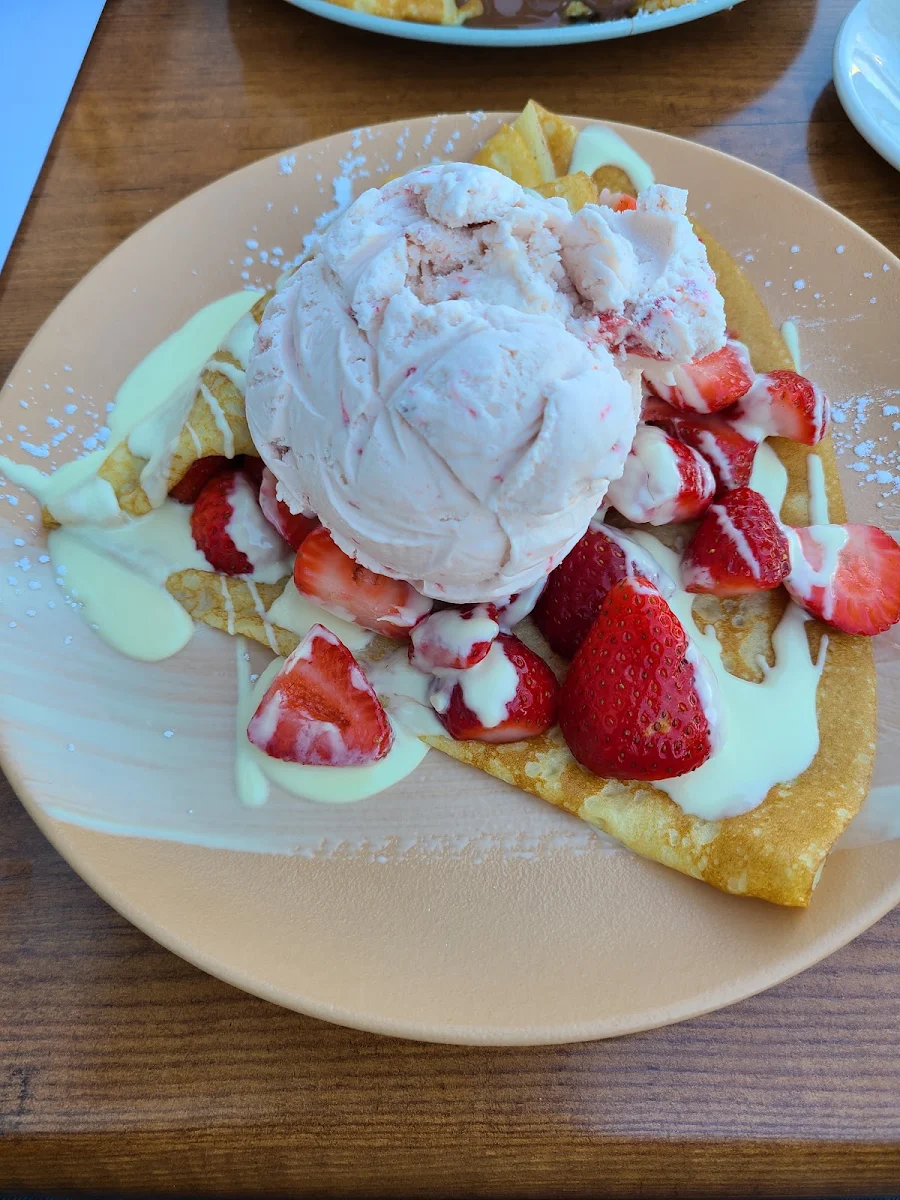 Crepes with Ice Cream