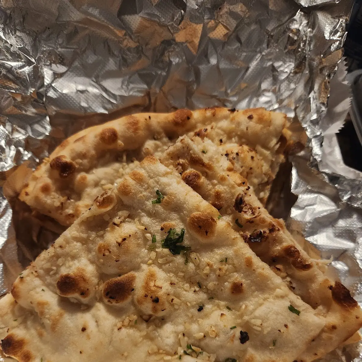 Cheese & Garlic Naan