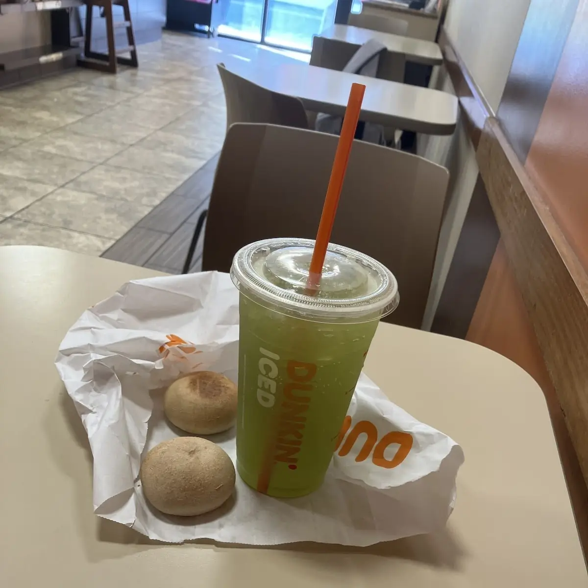 Plain Stuffed Bagel Minis & Kiwi Watermelon Refresher